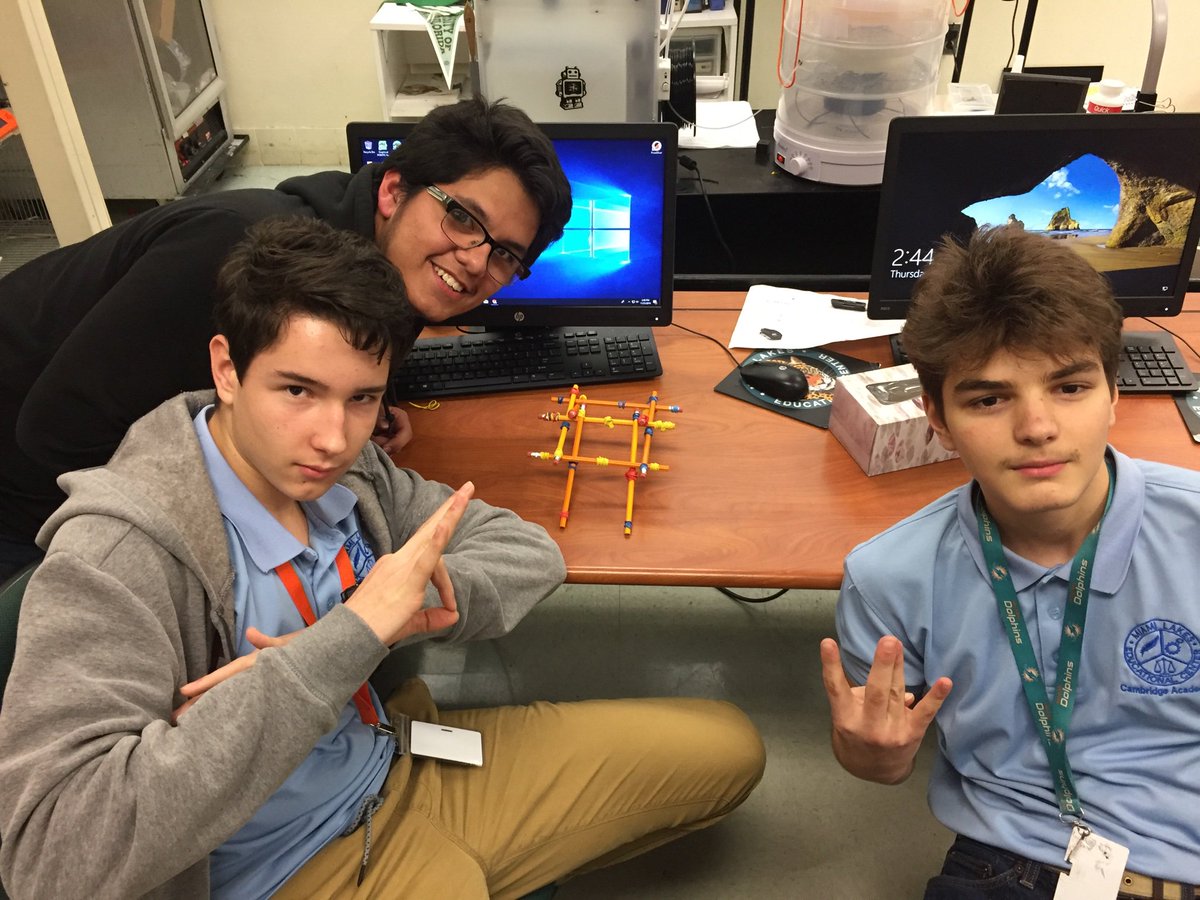mlecSHPE's tweet photo. Our very own sophomores Joseph Perez, Gabriel Cordero, and Adrian Lehnhaeuser won the Davinci Pencil Bridge Competition ✏️ ✏️ ✏️ https://t.co/GC0otaRZbD