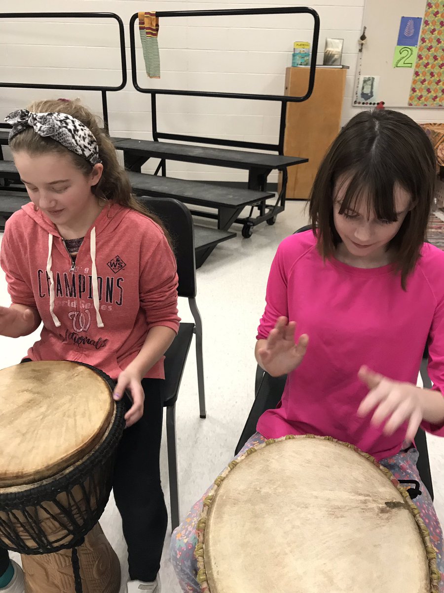 OAElemMusic's tweet photo. Last week Ms. Gould hosted an African drum and dance workshop in her room! Look out for more workshops this year! https://t.co/AsO4qvzATp