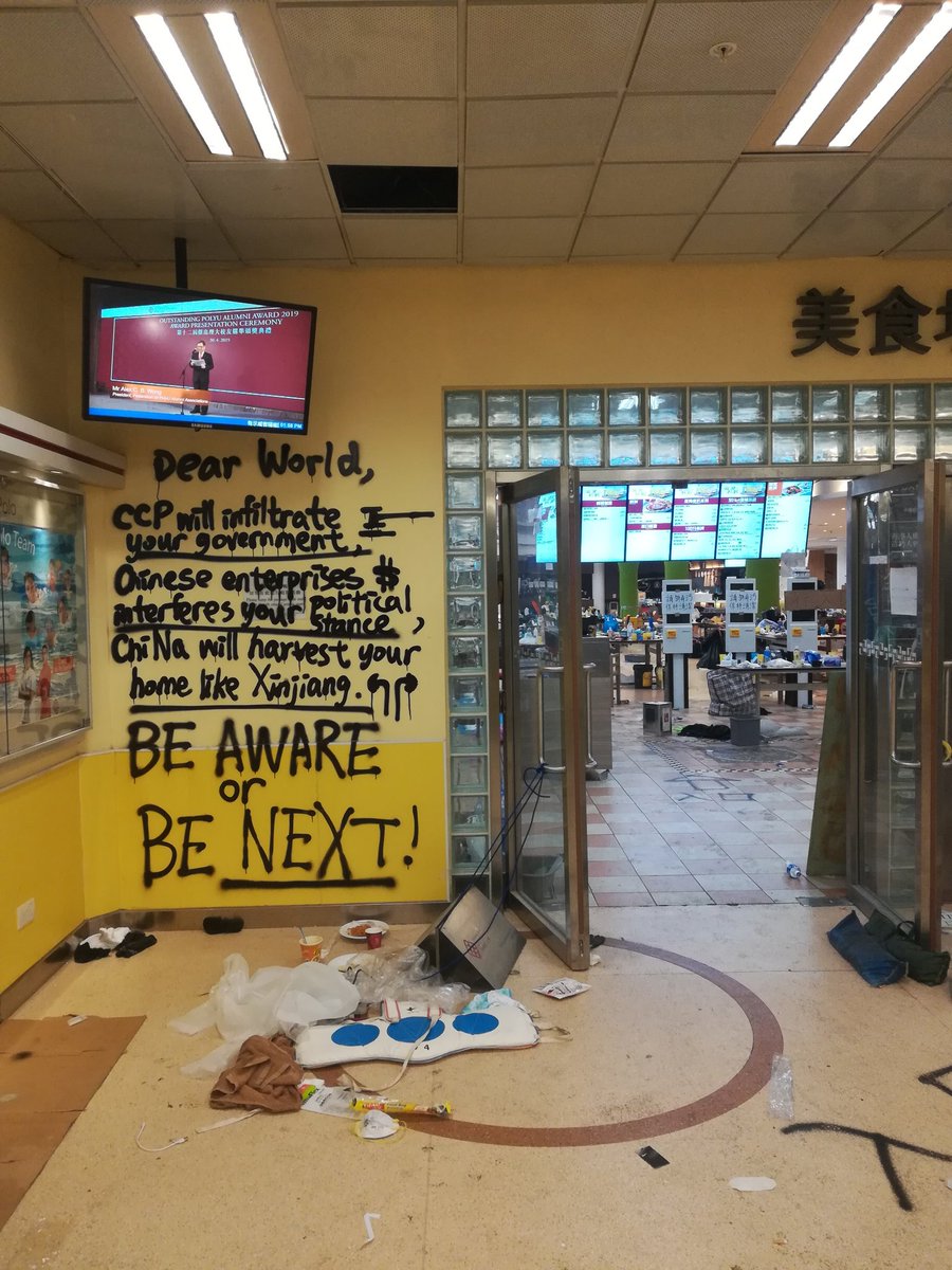 Jacques Clément tweet media