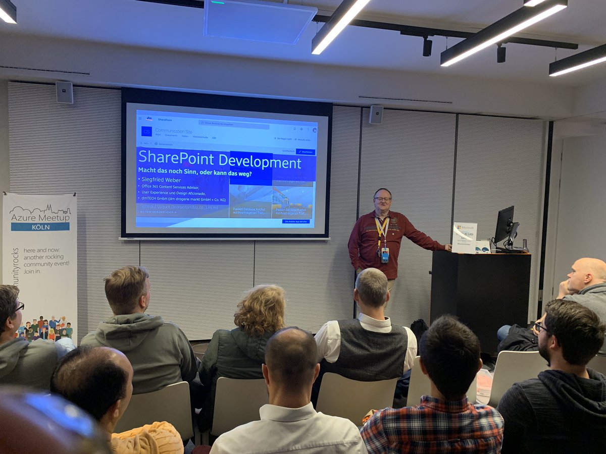 Bei <a href="/Office365UG_de/">Office 365 Usergroup</a> und <a href="/azurecgn/">Azure Meetup Cologne</a> geht es heute um Sharepoint Entwicklung aus und in der Cloud! 

Sharepoint Development session by dmTech with the awesomeness Siegfried Weber #Microsoft365 #SharePoint #SharePointOnline <a href="/SharePoint/">Microsoft SharePoint</a> <a href="/mkashman/">Mark Ka$hman 🧔🏻‍♂️</a> <a href="/danholme/">Dan Holme</a> #fullhouse