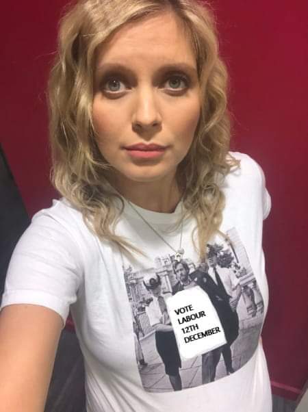 holswilko's tweet photo. @RachelRileyRR says #VoteLabour2019 😁 https://t.co/5EeKOxuA83