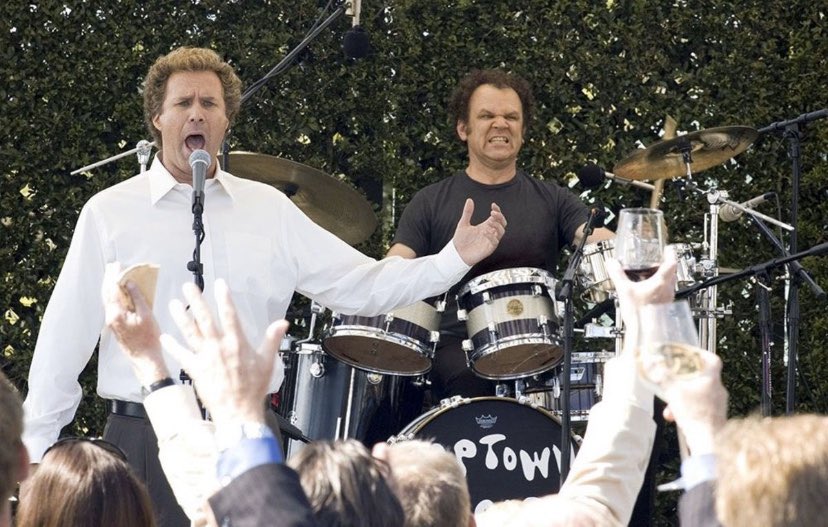hayswaim's tweet photo. Gonna tell my kids this was nickelback https://t.co/l5BsrvJmUR