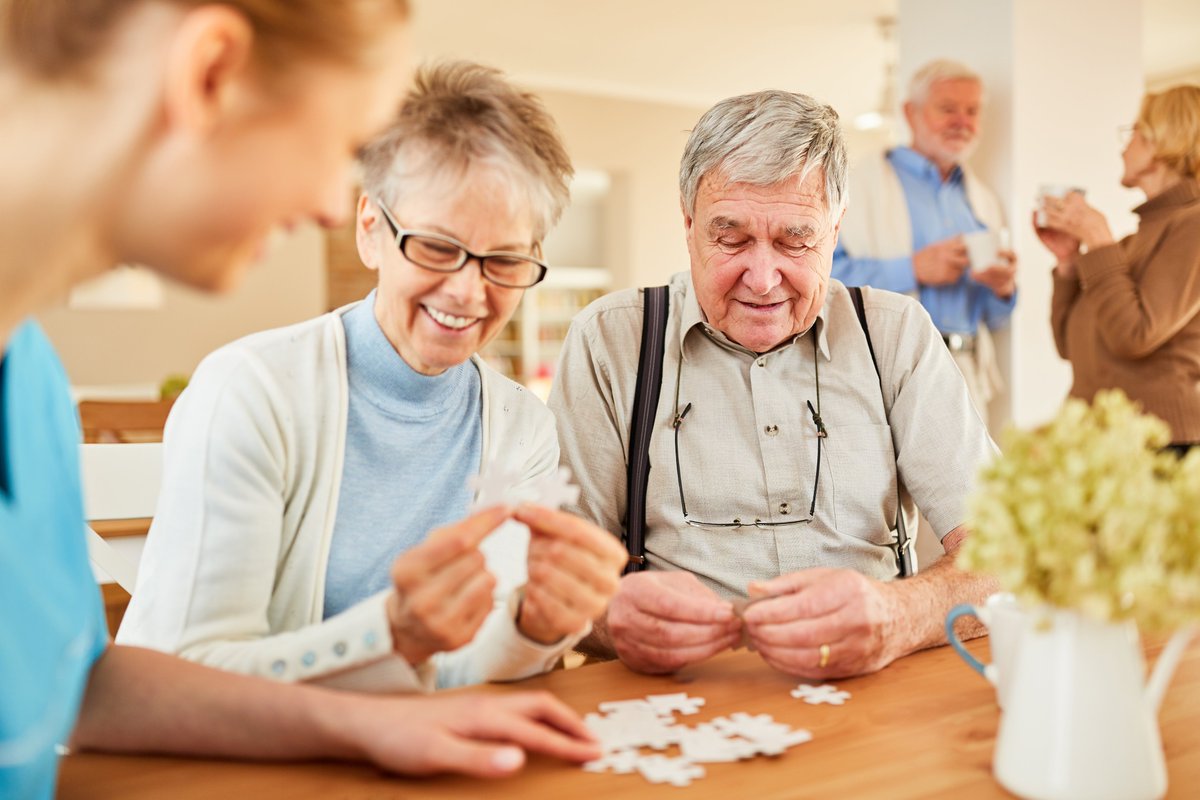 FLHCPlainfield's tweet photo. There are many things we can do – physically and mentally – to boost brain health. And the earlier we start, the better chance we have of reducing cognitive decline. https://t.co/YJSC0GGrM8 https://t.co/h5LhQS78Gd