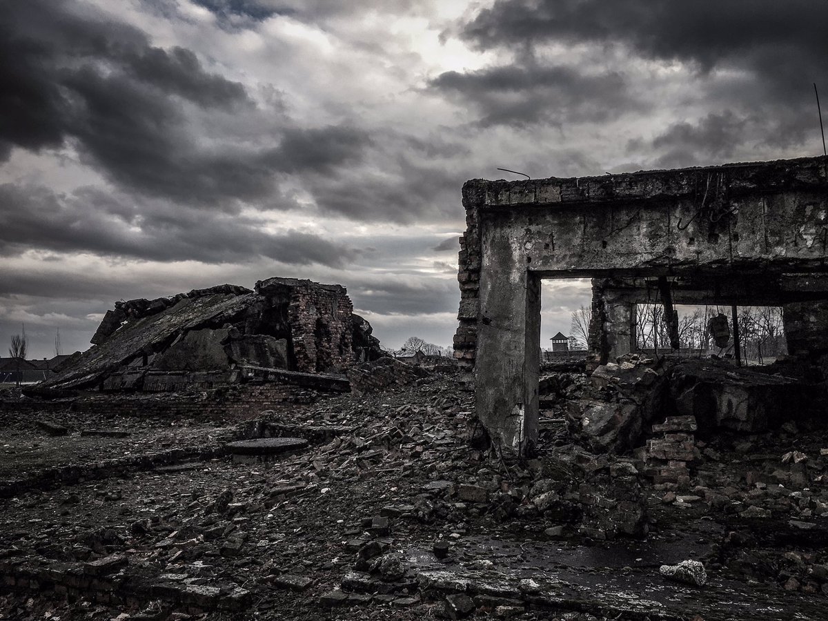 photography_rjd's tweet photo. #AuschwitzII #AuschwitzBirkenau https://t.co/9crSkqf5Zi