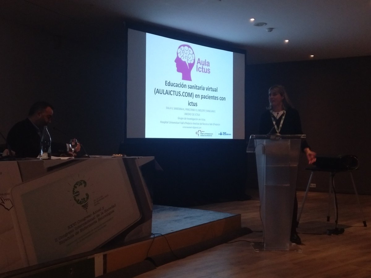 sedenered's tweet photo. ➡️🗣️ Victoria Sala nos explica el programa @aulaictus de @vallhebron donde se pretende objetivar efectividad de la docencia virtual VS tradicional ▶️  Se ha visto que todavía usan la terminología antigua pero aprenden mejor los síntomas y agradecen la herramienta #Sedene19 https://t.co/35sPH1GhqZ