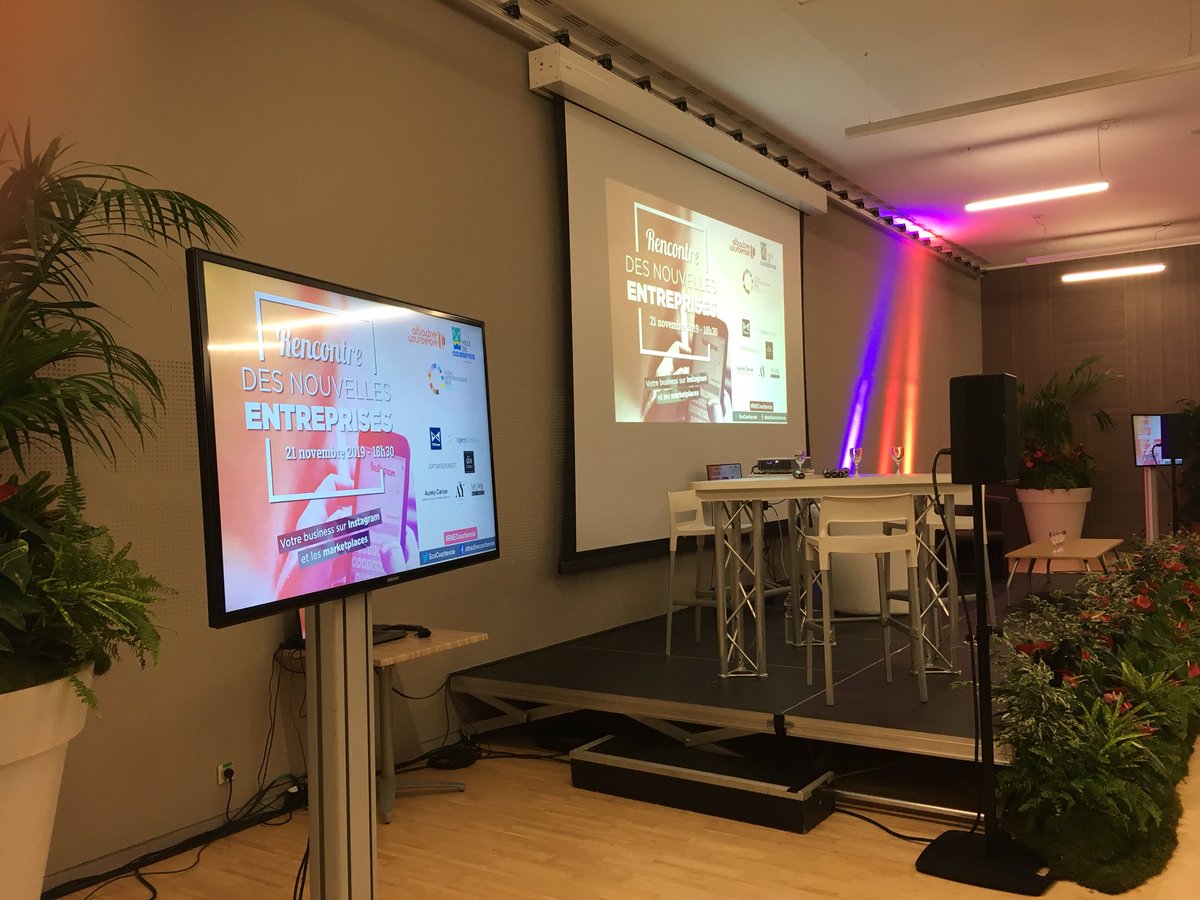 EcoCourbevoie's tweet image. La rencontre des nouvelles entreprises de #Courbevoie est sur le point de commencer ! Nos experts sont dans la place ! @CelineBeckrich @sebleriot @tipsmeee @AurelyCerise #OpenMedia #ArizonaHotdogs #AYCactus 👍 #RNECourbevoie