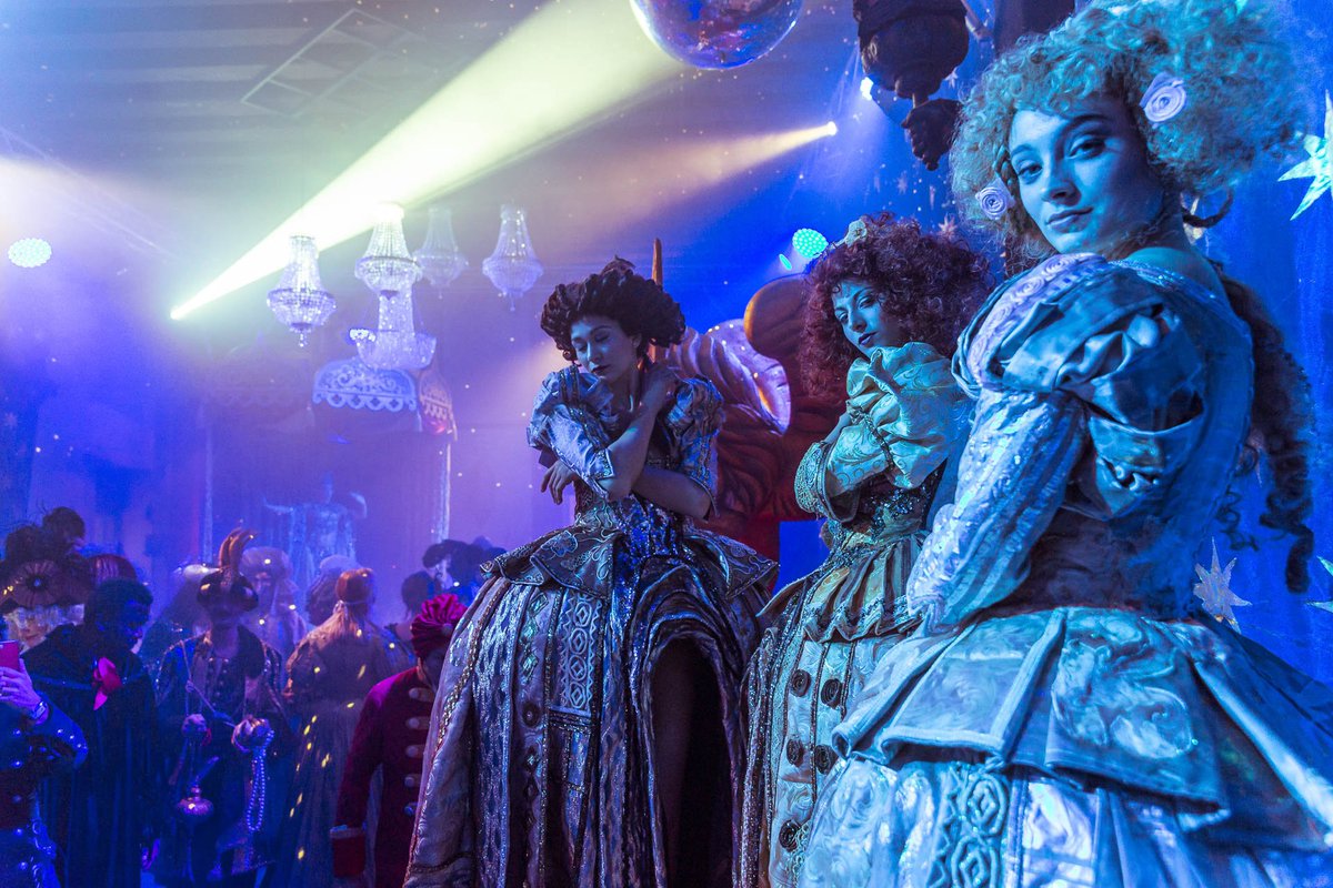 The world-famous masquerade ball, Il Ballo del Doge takes center stage during the #CarnivalofVenice. This February, experience this expression of artistry on an unforgettable adventure that unites people from all over the world.  #GR8experiences