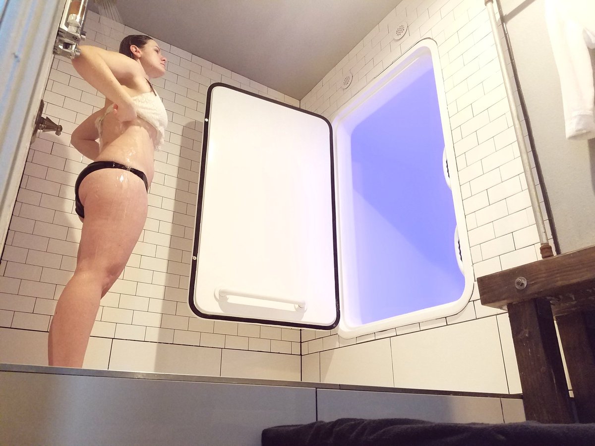 Do you have an amazing, hilarious, inspirational, and/or motivating float story to share? 
We want to hear from you! 📝

Please email your story (300 words or less) to memberservice@capitolfloats.com for a chance to be featured in our upcoming holiday newsletters!