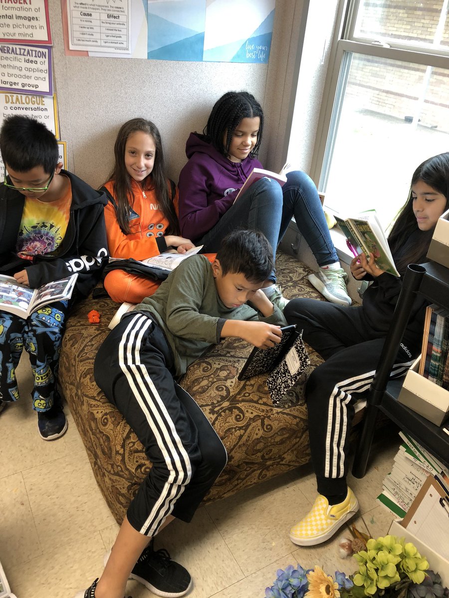 Can we add one more person to this silent reading station? 🤨🧐#TheyMakeItWork #LoveReadingByNaturalLight