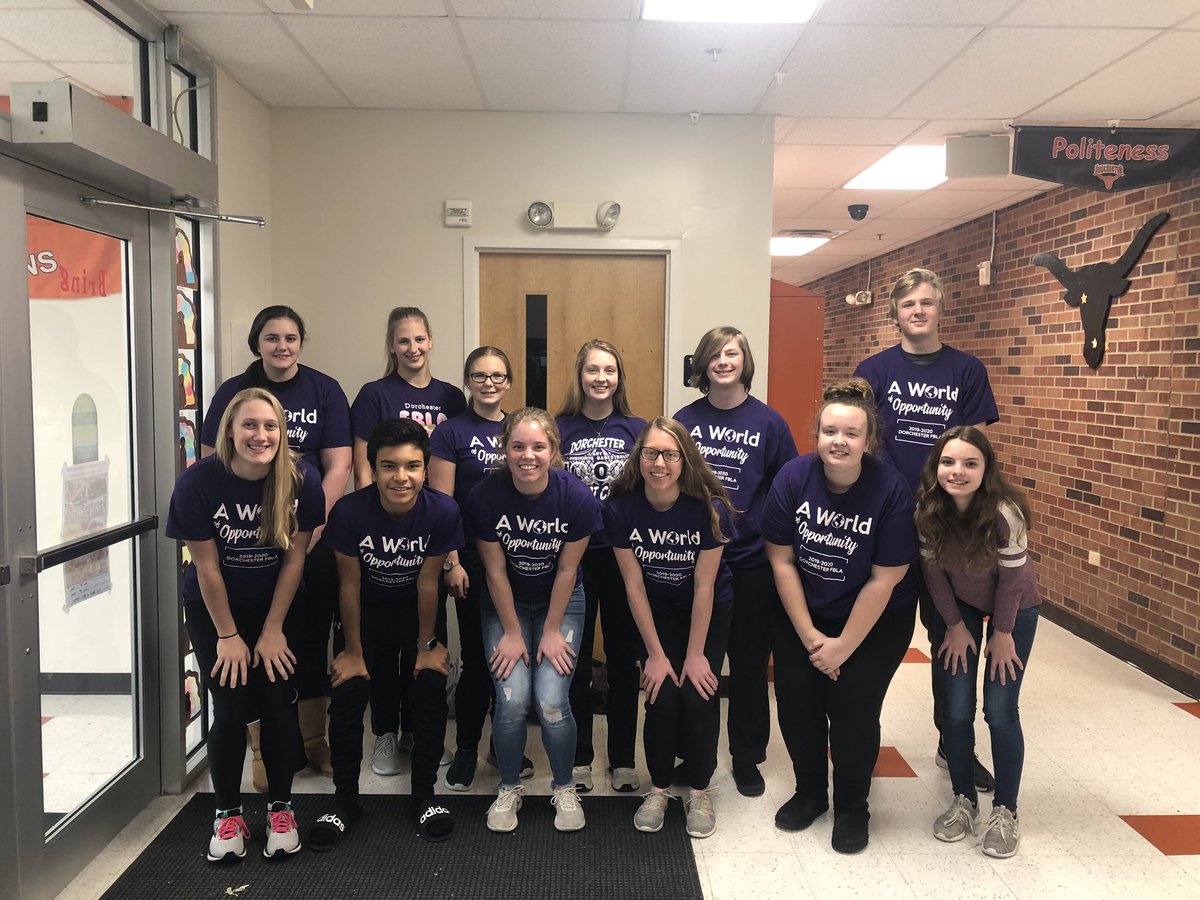 These FBLA members are supporting the March of Dimes by wearing purple to school! #marchofdimes