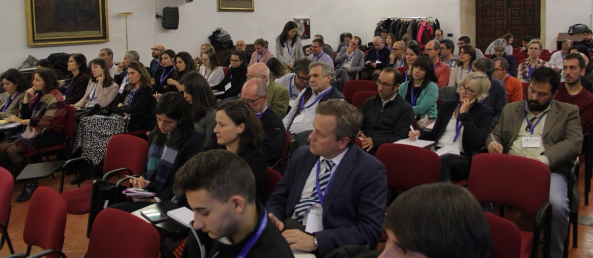 EsValues's tweet photo. #naturalcapital #capitalnatural #ecosystemServices 'Jornadas sobre Valoración del Capital Natural' en #Salamanca. Hoy hemos compartido experiencias. Mañana, más: https://t.co/3hRSYDwURb https://t.co/5scHlk5DlB