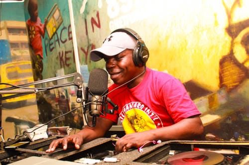 Ndani ya msitu Edication...
#JAHMROCKDOBA
<a href="/GhettoRadio895/">Ghetto Radio</a> 
@_shideh 
<a href="/CharraDeejay/">Deejay Charra</a>