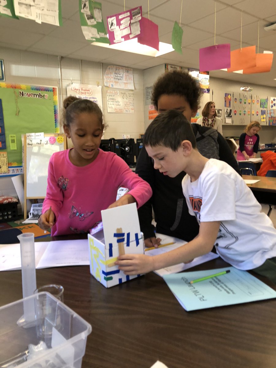 BarbaraWestlund's tweet photo. Second grade investigating conductors and insulators while learning about changing states of matter. #EngageYCSD @kecagle
@kdenny_ @YCSD #InnovateYCSD @yes_falcons @leadegriffin @tkrejcareck #stemYCSD @PamNorthamVA
@ScienceMusofVa
#STEMva https://t.co/oAncRgSzvg