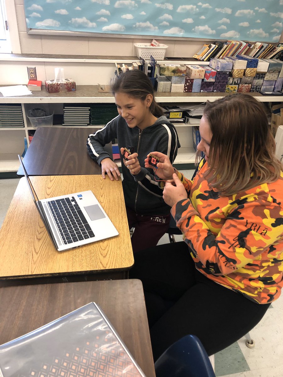 stpaulsyorkton's tweet image. Who knew learning about probability could be this fun! Thank you @microbit_edu! #cancode #saskcode
