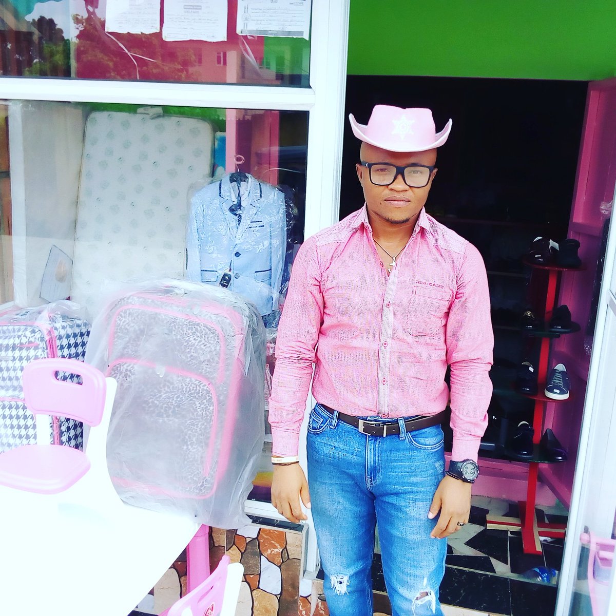 knowledgeuba's tweet image. Cow boy knowledge