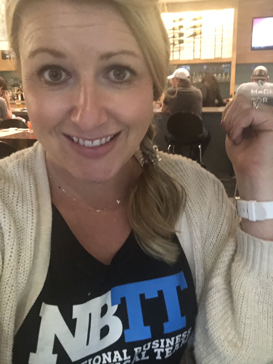 Hardly had time to take pictures in Houston bc we had so much interacting to do!! Therefore, selfie in the airport sporting my #NBTT shirt!
Great visit with <a href="/addi_comeaux/">Addi Comeaux</a> <a href="/JefWelhamSTX/">Jeffrey Welham</a> and their amazing Houston team!! #technicaltitansofcentral @PhilHinsonNBTT <a href="/chrisdonan/">Chris Donan</a> #attlife