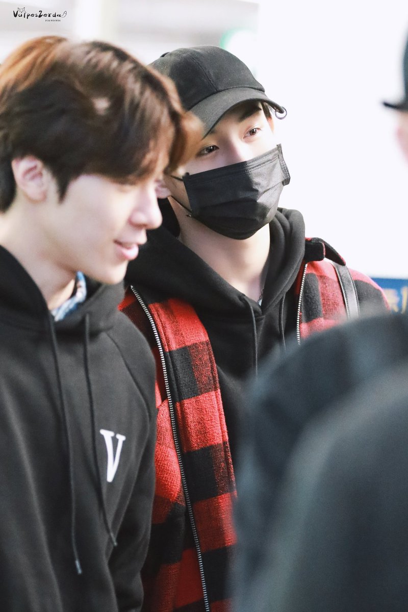 Vulpeszerda_dsc's tweet photo. #董思成 #WINWIN #윈윈  #ウィンウィン
191122 ICN https://t.co/3Fehf3zTPv