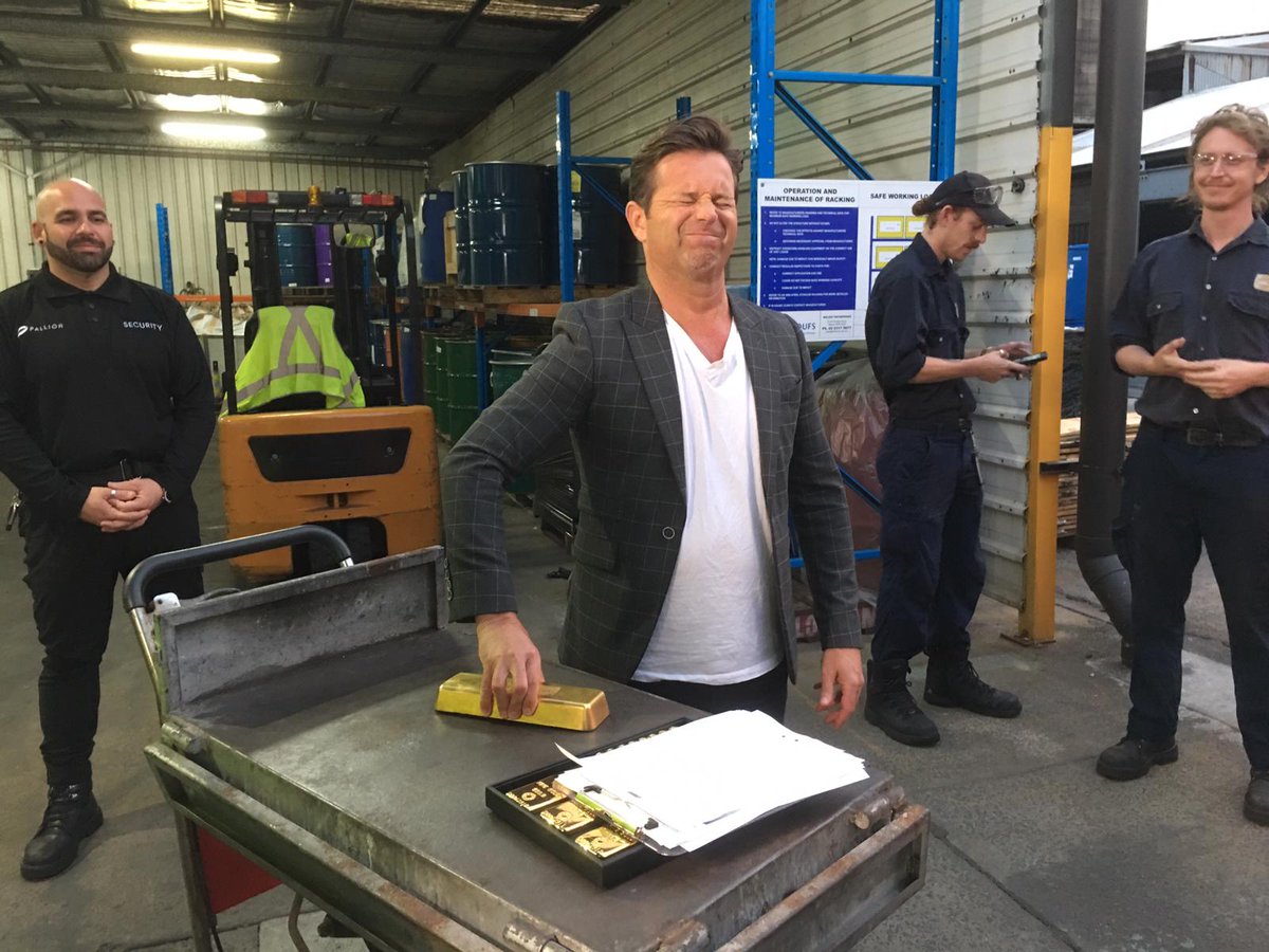ABCRefinery's tweet photo. ABC Refinery were visited by the 
@TheTodayShow
 this morning. It was great to represent the precious metals industry and show that the Australian industry is at the forefront in precious metal refining technology! #9Today #abcgold #thetodayshow #goldbullion #abcrefinery https://t.co/2FKmPddU7P