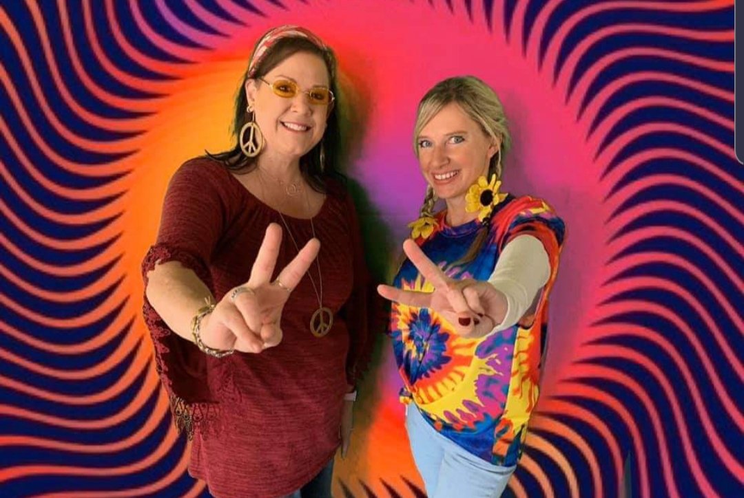 StaceyViator's tweet photo. Hope you have a Peaceful holiday Wildcats! #LMEtribe #70daysofschool https://t.co/NPWpof0tP1