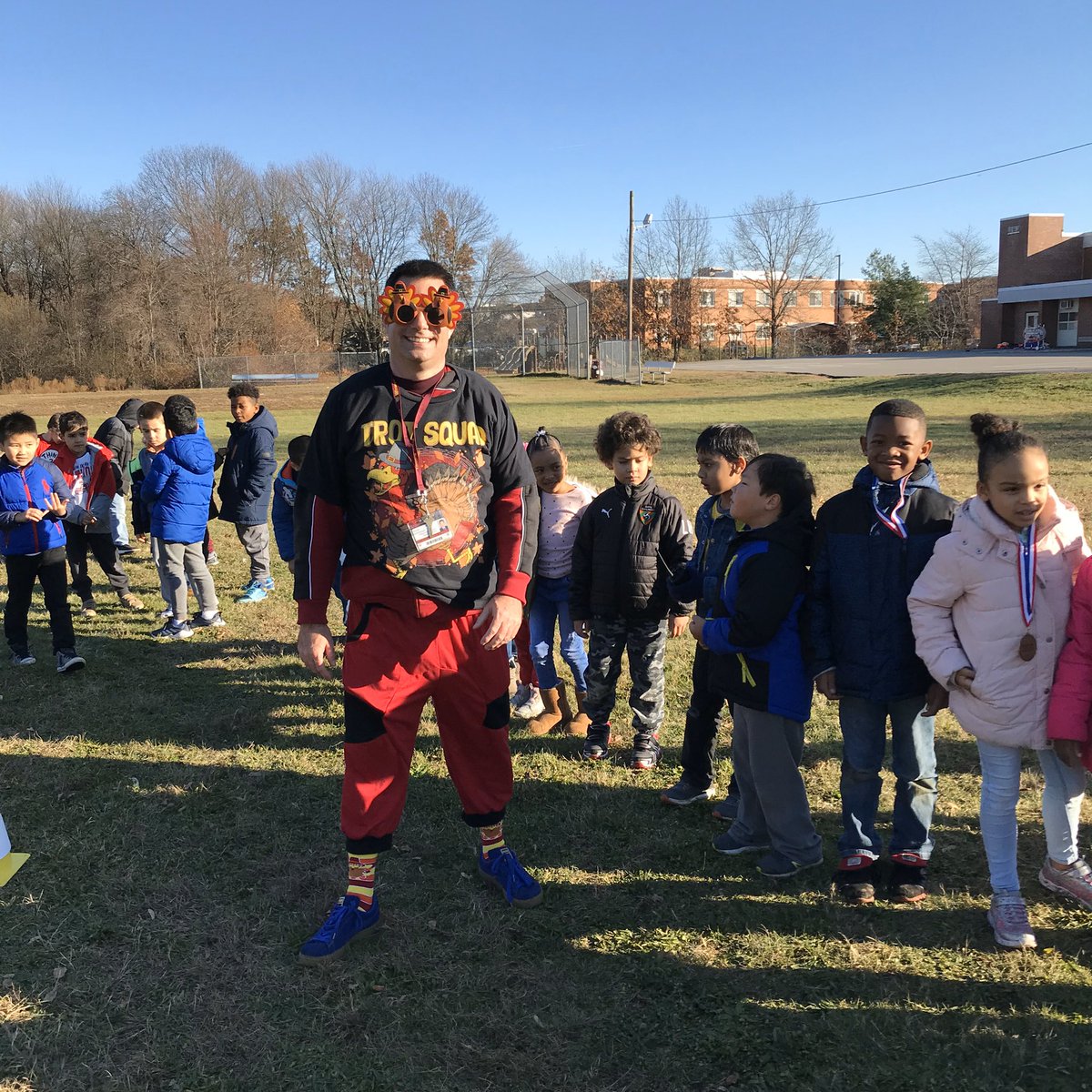 SeachPrincipal's tweet photo. Beautiful day for the Seach Turkey Trot! Our students collected donations for the local food pantry and ran some laps. Congrats to our race winners and a huge thank you to everyone who was able to donate!   #SeachRoars #SeachStudentsTrot #pt1 https://t.co/Uf2wk9rzh5