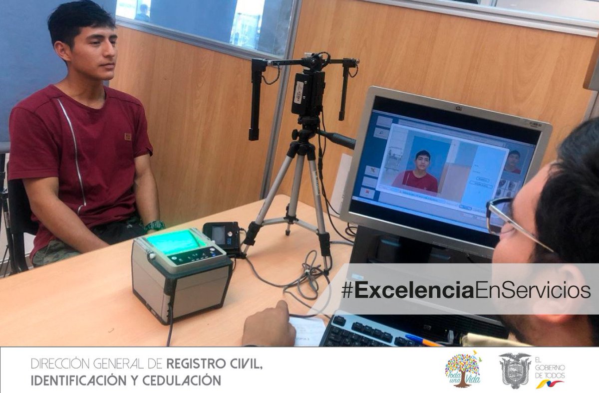 AndresFantoniB's tweet photo. José Jiménez: “Ratifico lo dicho, la atención en la agencia es rápida y eficaz. Tengo mucha confianza en la institución”. Agencia cantonal Durán.

 @RegistroCivilec #TuCédulaATiempo #ExcelenciaEnServicios https://t.co/gBGIL1v5lz