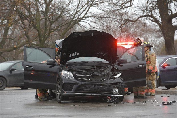 Remember everyone:Whether pedestrian, driver, or cyclist, safety in our public spaces is a shared responsibility. #VisionZero  #ZeroVision  #SharedResponsibility  #CarCulture  https://twitter.com/thespec/status/1197601853552447494