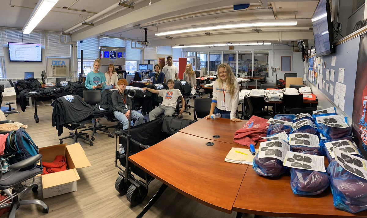 Glendale DECA tweet media