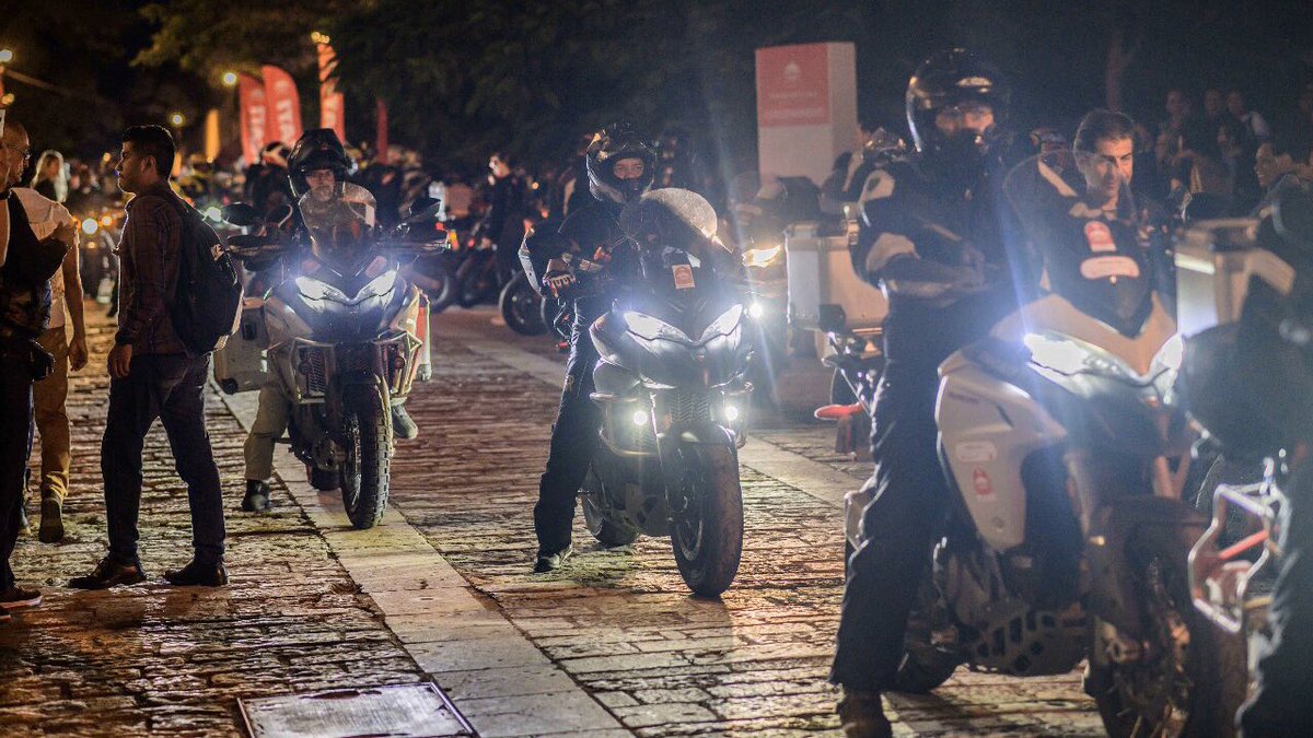 MexicoDucati's tweet photo. ¡Finaliza Del Mar al Cielo 2019! Gracias a todos los Ducatistas que viajaron hacia las playas de Huatulco, subieron al cielo de San José del Pacífico y terminaron la ruta en la ciudad de Oaxaca.
#DMAC2019 #DMAC #DucatiMx #DucatiMexico #Ducatista #Ducati #OaxacaLoTieneTodo https://t.co/g5Q4iKDSbm