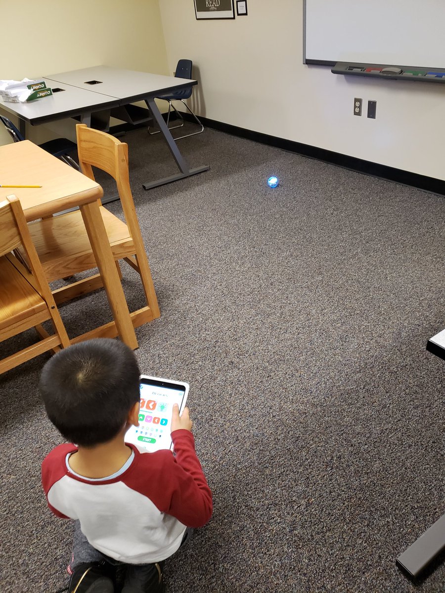 We had so much fun coding Spheros for the first time today!  We are hooked!  Thank you @stem_meredith and <a href="/juliet6640/">juliet rosso</a> for helping us!  <a href="/DonorsChoose/">DonorsChoose</a> <a href="/Sphero/">Sphero</a> <a href="/SpheroEdu/">Sphero Education</a> <a href="/mcps_va/">MCPS</a> <a href="/HardingAvenue/">Harding Avenue Elem</a>