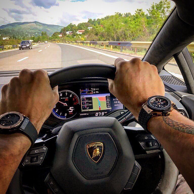 BiIlionaires's tweet image. double Hublots in the Lamb @OfWudan