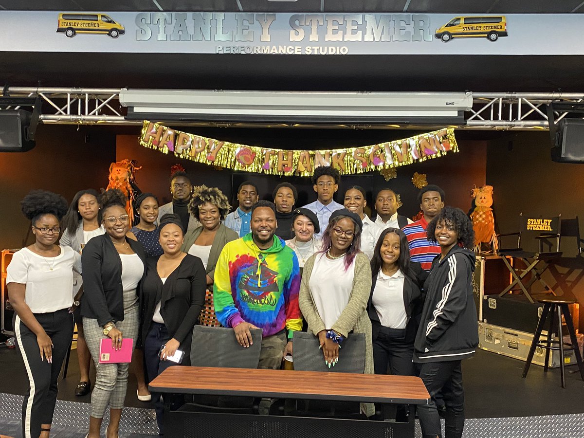 DJNAILZ's tweet photo. As the Wildcats gear up for Florida Classic. I had to opportunity to speak to Mass Comm Students from the GREAT Bethune-Cookman University! I remember being in their seats worrying about the unknown. So great to tell my story to inspire others. HAIL WILDCATS! https://t.co/6aMcLSIIJQ