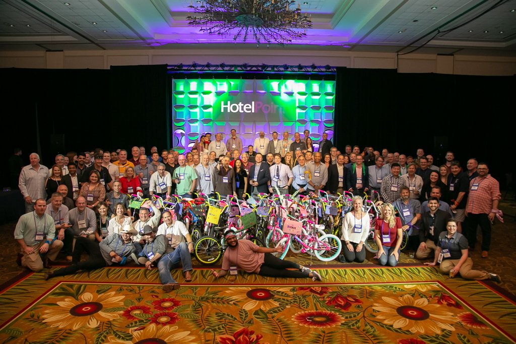 With Thanksgiving approaching, we'd like to thank and acknowledge our HotelPoint community - for your friendship, guidance and willingness to give back.  Wishing you a Happy Thanksgiving and we're looking forward to seeing you at #HotelPoint20