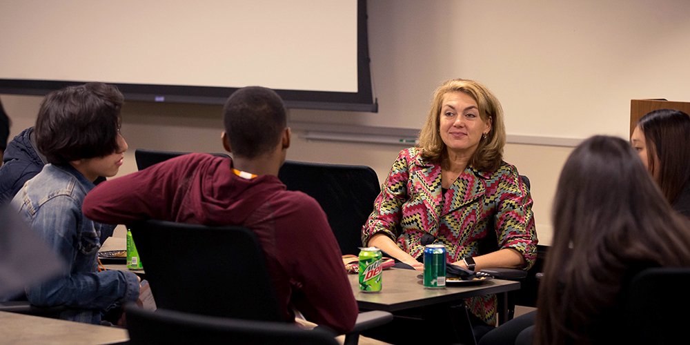 We are proud to partner with @AchieveMPLS to educate and support the next generation of dynamic &amp; skilled leaders in Minneapolis. And we're honored to be named one of their 2019 Community Partner Champions: bit.ly/2D48gZZ