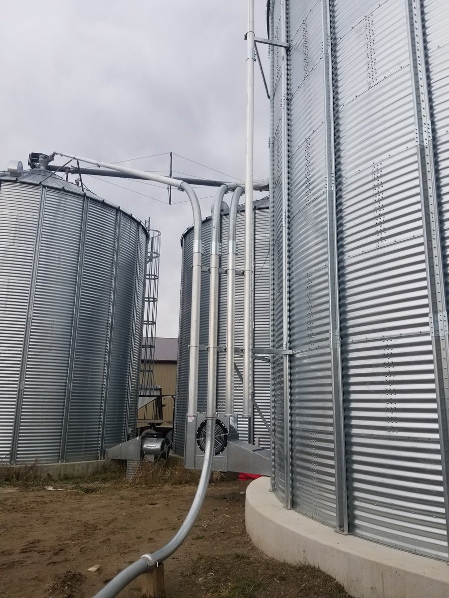 A new #walinga #ultraveyor #pneumaticconveying system installed in Ontario by <a href="/MFarmAutomation/">Melbourne Farm Automation</a> 
#ontag #CdnAg #harvest19 #toughtobeatinthelongrun