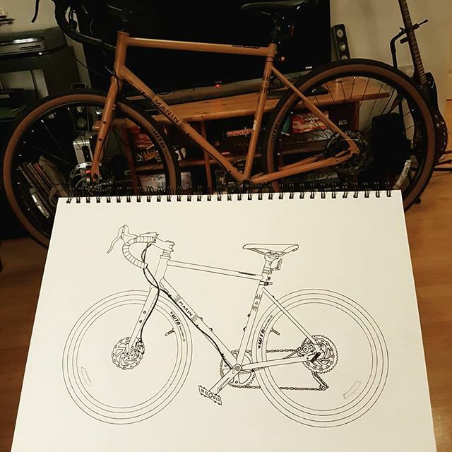 "Mind if I draw my bike in the lounge for an hour?" - Three and a half hours later... Nothing like sitting in front of a new toy and drawing all it's nooks and crannies to really get to know it!

<a href="/marinbikes/">Marin Bikes</a> @otec_bikes #artist #bikeart #gravelbike #nica… ift.tt/2KFFaUD