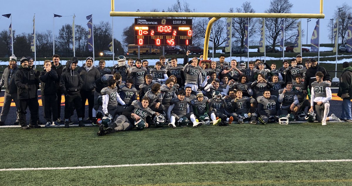 michaelfaught's tweet photo. Congratulations @HolyCross_FB @theEOSSAA 🥇 #back2back and returning to @OFSAAFootball in Hamilton 🔨 #WeAreHC https://t.co/rd5t1QlWPA