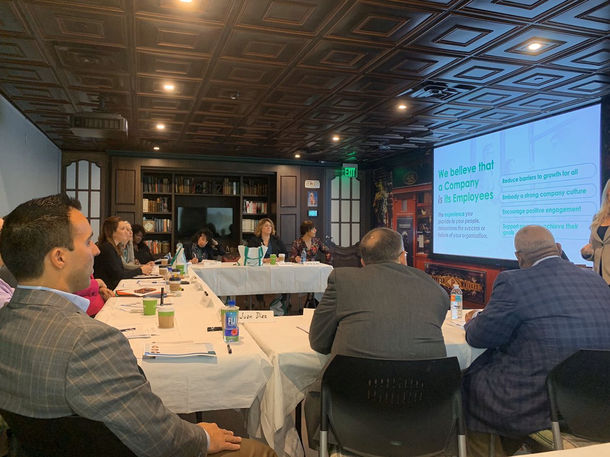 GabyyCorral's tweet photo. First Day of our Equity at Work Council Meeting!! 👏🏻

#equityatwork 
#ultimatesoftware https://t.co/cr2EibV2lH