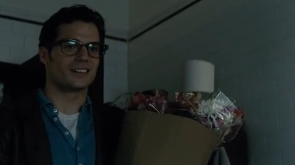 It's 2019 and some people still manage to completely miss the point of BvS. There's a difference between the way society views Superman and who Clark Kent really is.He's the guy who brings flowers to his girlfriend, makes her laugh when she's sad and cooks her breakfast.