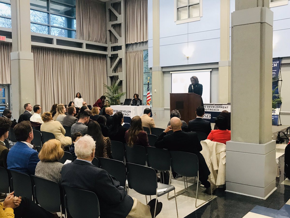 RamainGohar's tweet photo. Congratulations to All #SmallBusiness graduation today from @VA_DSBSD @StreetWise_MBA #scaling4growth cohort 5 #SWaM #Supplierdiversity #Virginia https://t.co/XXgy0Fcf5J