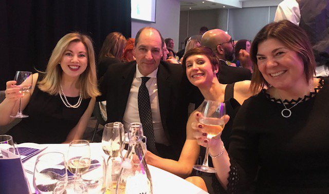 Having a great night at the #BrushstrokeBall tonight with @Community_IM rasing money for <a href="/TheChristie/">The Christie Charity</a>