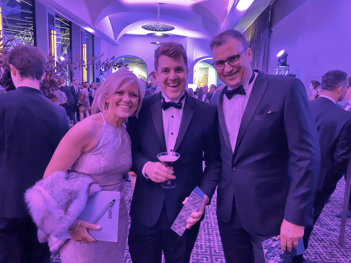 Again #CBR takes home the silverware at #telstrabizawards with @plumbercanberra announced as the Small and Succeeding winner, fellow Canberrans @ninaterrey from @ThinkPlace & I got to share a moment with Tom Martin & the Water Tight Team @actgovernment @CBR_IN #canberrainnovators