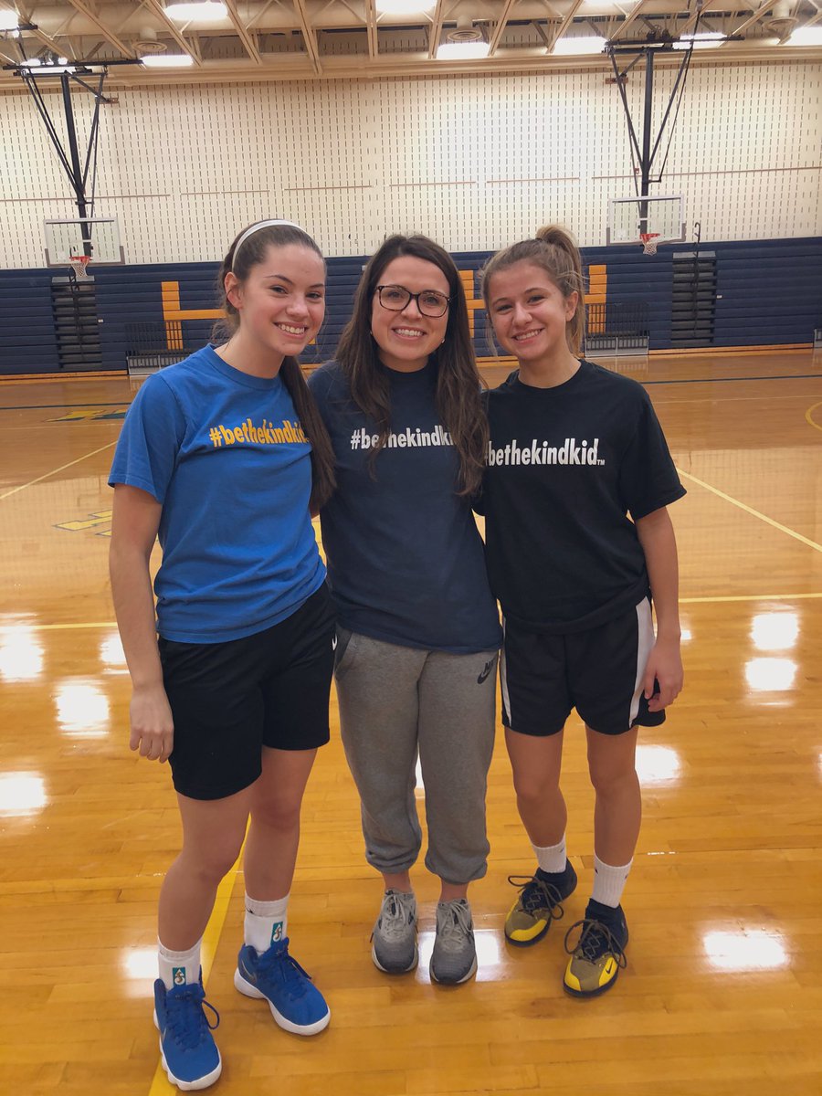Showed up to practice yesterday and was so happy to see these shirts! Hampton girls basketball has some really kind kids! 🏀 #bethekindkid @JAMbethekindkid @FrewsCrews