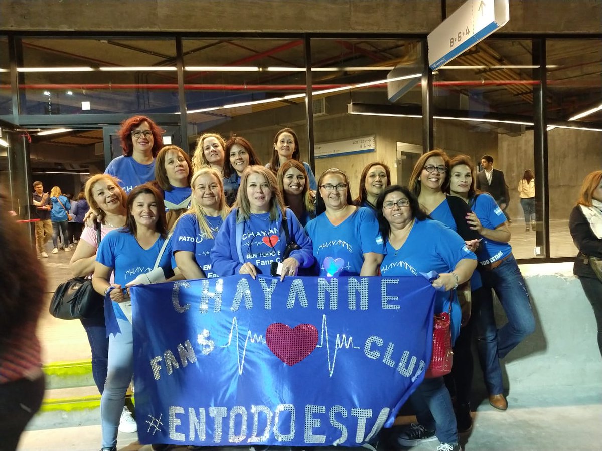andymar68's tweet photo. @CHAYANNEMUSIC dijiste q te llamaramos y venías. Queremos  #DesdeElAlmaTour2020 en #BuenosAires 😍Argentina quiere más #chayanne #6pasos #MovistarArena https://t.co/Ahbadtz4wf