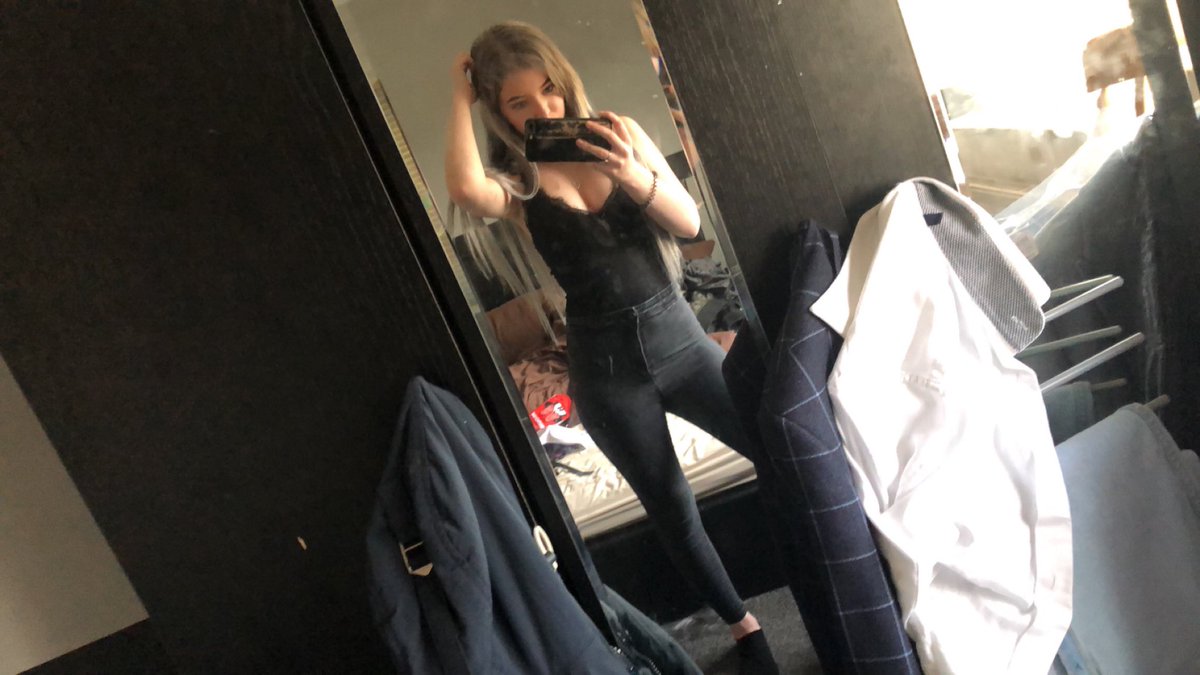 Lucy2019_'s tweet image. 