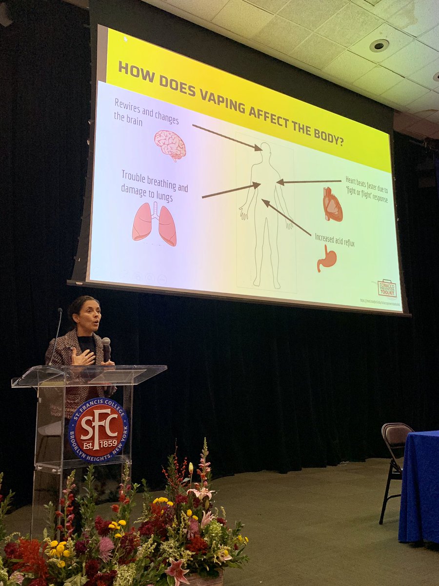 jlcuthbertson's tweet photo. Thank you to Mimi Boublik from @ParentsvsVape who provided critical info on the dangers of youth vaping to a room full of high school + college students at today’s Great American Smokeout celebration with @SFCAdmissions 👏🏽👏🏽. @NYCSmokeFree @ACSCAN_NY https://t.co/iWTmJwpxIq
