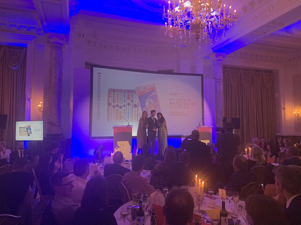 The 2019 British Book Design &amp; Production Award for Brand/Series Identity, sponsored by <a href="/PublishersAssoc/">Publishers Association</a>, goes to <a href="/HarperCollinsUK/">HarperCollinsUK</a> with 4th Estate Matchbook Classics! Congratulations! #BBDPAs