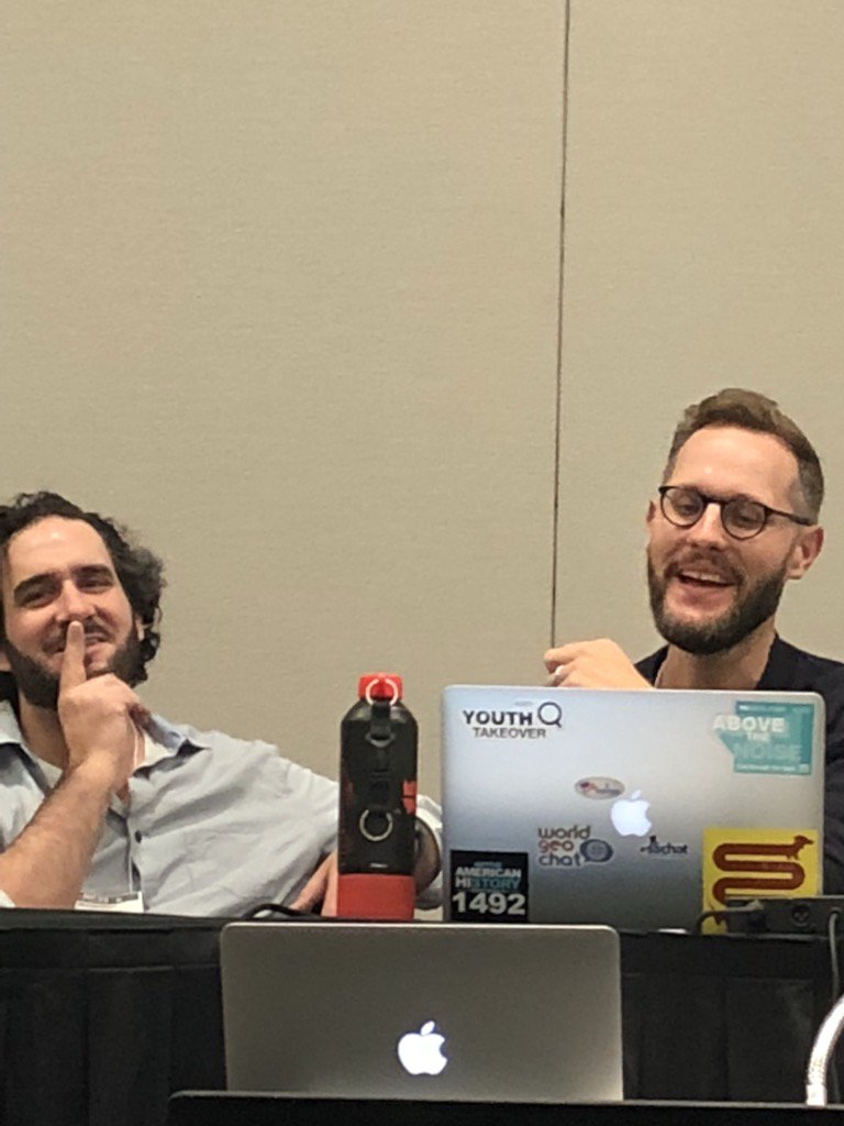 Awww! #WorldGeoChat #SSChat favorites @42ThinkDeep and @dankrutka are podcast creating @NCSSNetwork #NCsS19