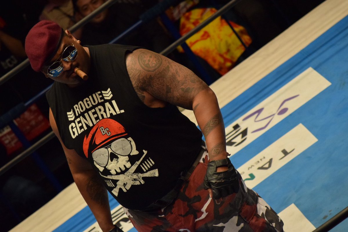 1220Shida's tweet image. 2019.11.17  WTL 後楽園ホール
#njpw 
#BulletClub 
#roguegeneral
#badluckfale