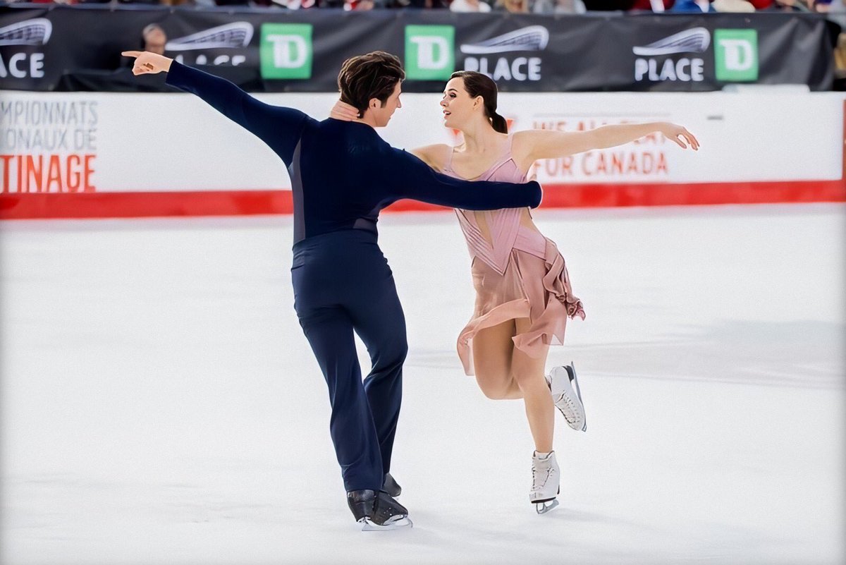 Вирту под. Вирту системс. Вирту под. Фигуристы тесса вертью скотт моир. Тесса вирту и скотт мойр.