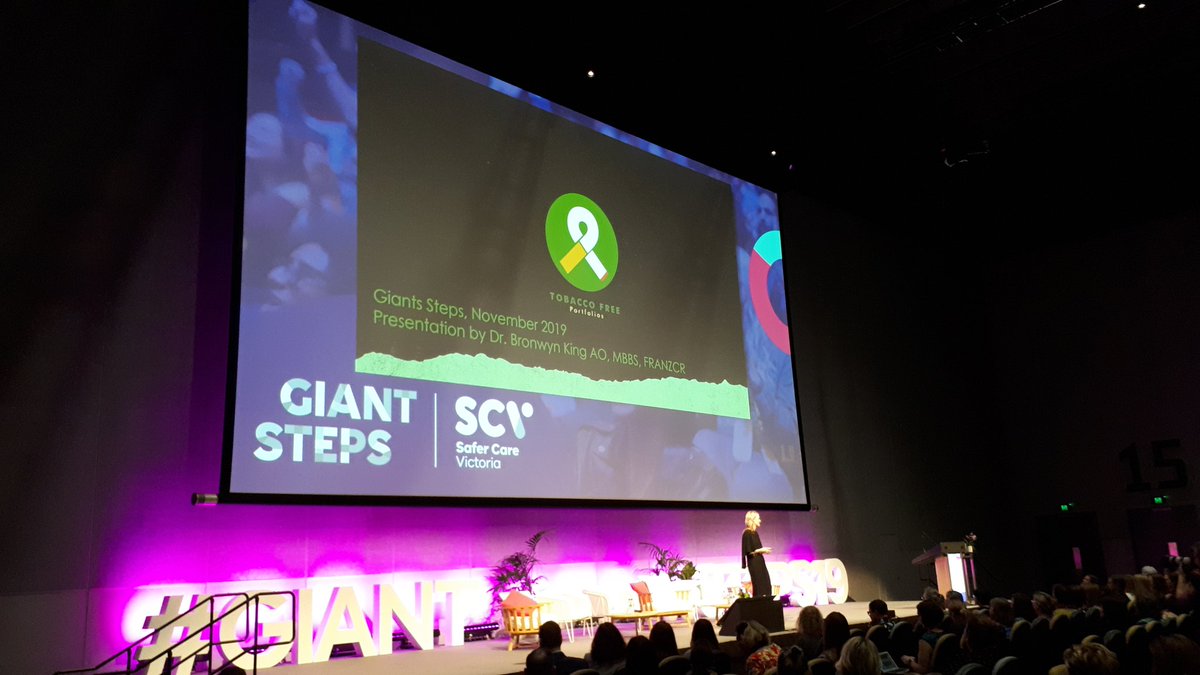 Simon_Castles's tweet photo. Bronwyn King is a star.  #GiantSteps19 #petermac https://t.co/PrZfgD3fKK
